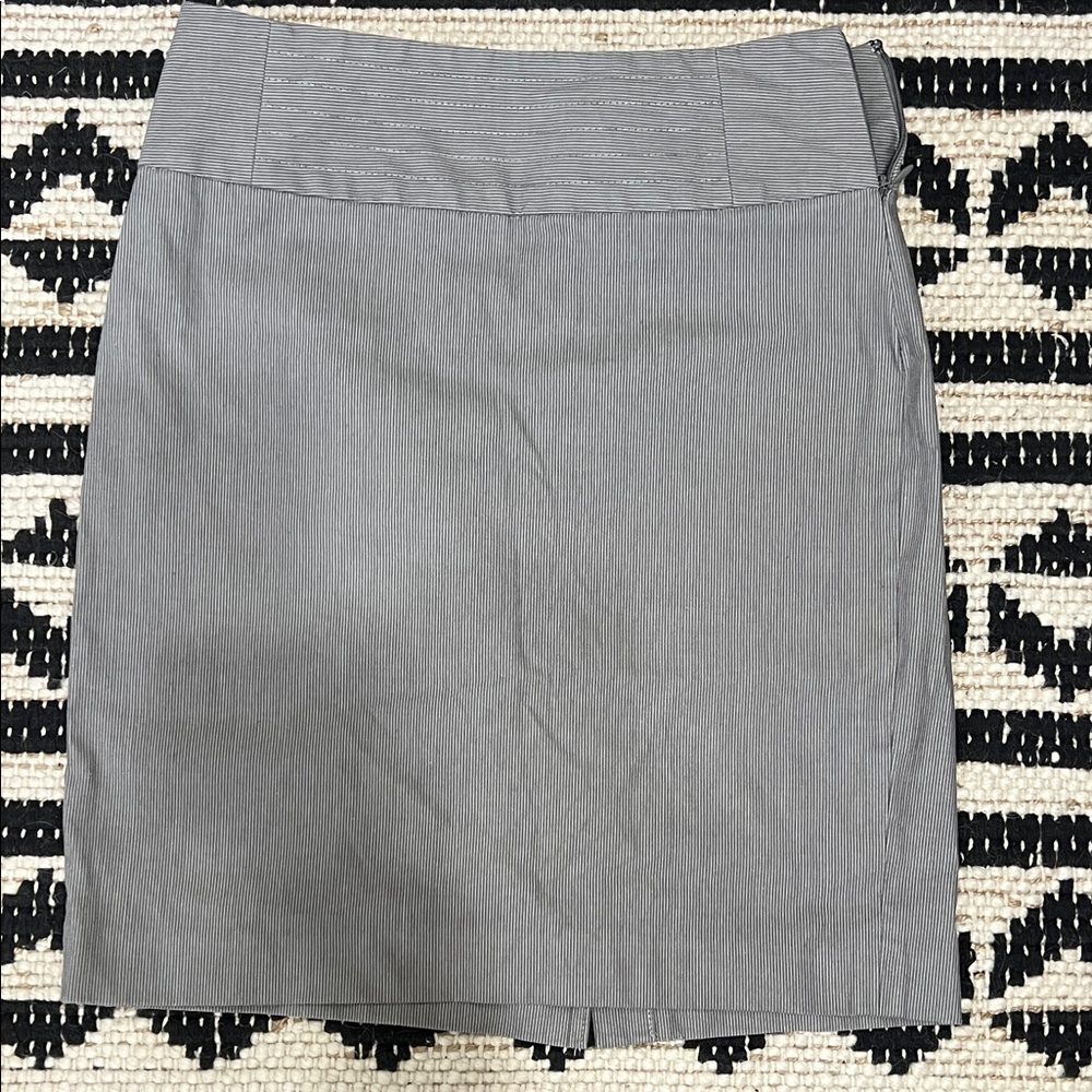 Banana Republic Gray Pencil Skirt